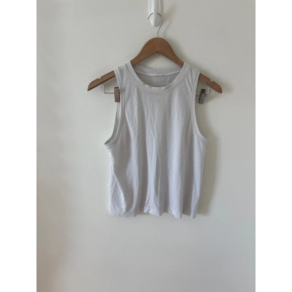 Lululemon Breeze By Muscle Tank Size 6